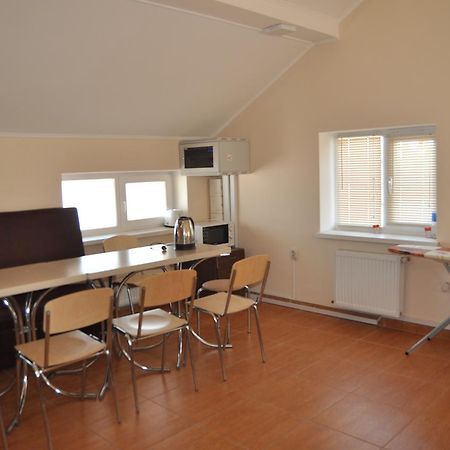 Hostel Stozhary Ternopil Exteriör bild