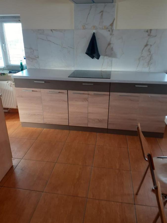 Hostel Stozhary Ternopil Exteriör bild