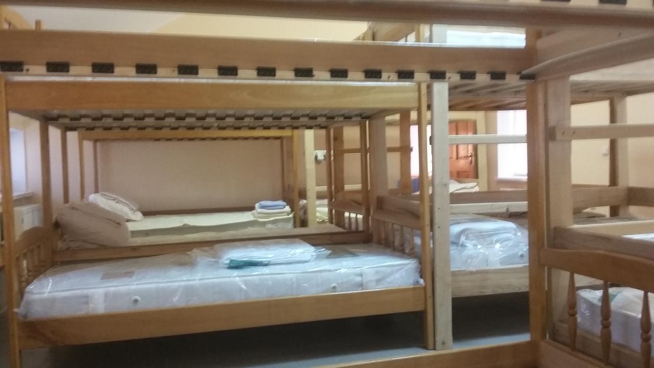Hostel Stozhary Ternopil Exteriör bild