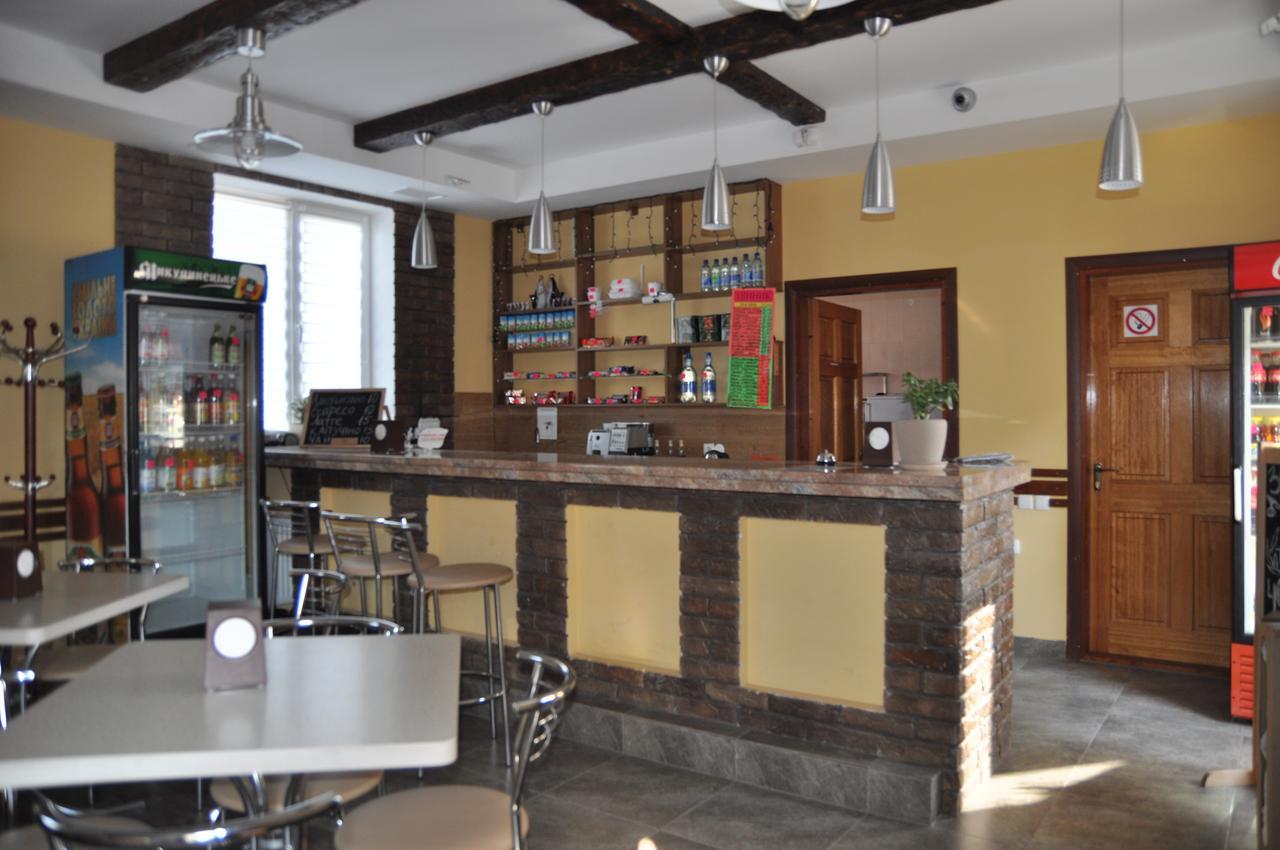 Hostel Stozhary Ternopil Exteriör bild