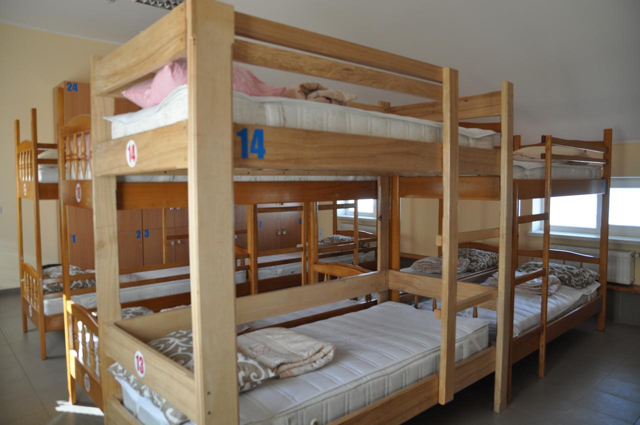 Hostel Stozhary Ternopil Exteriör bild